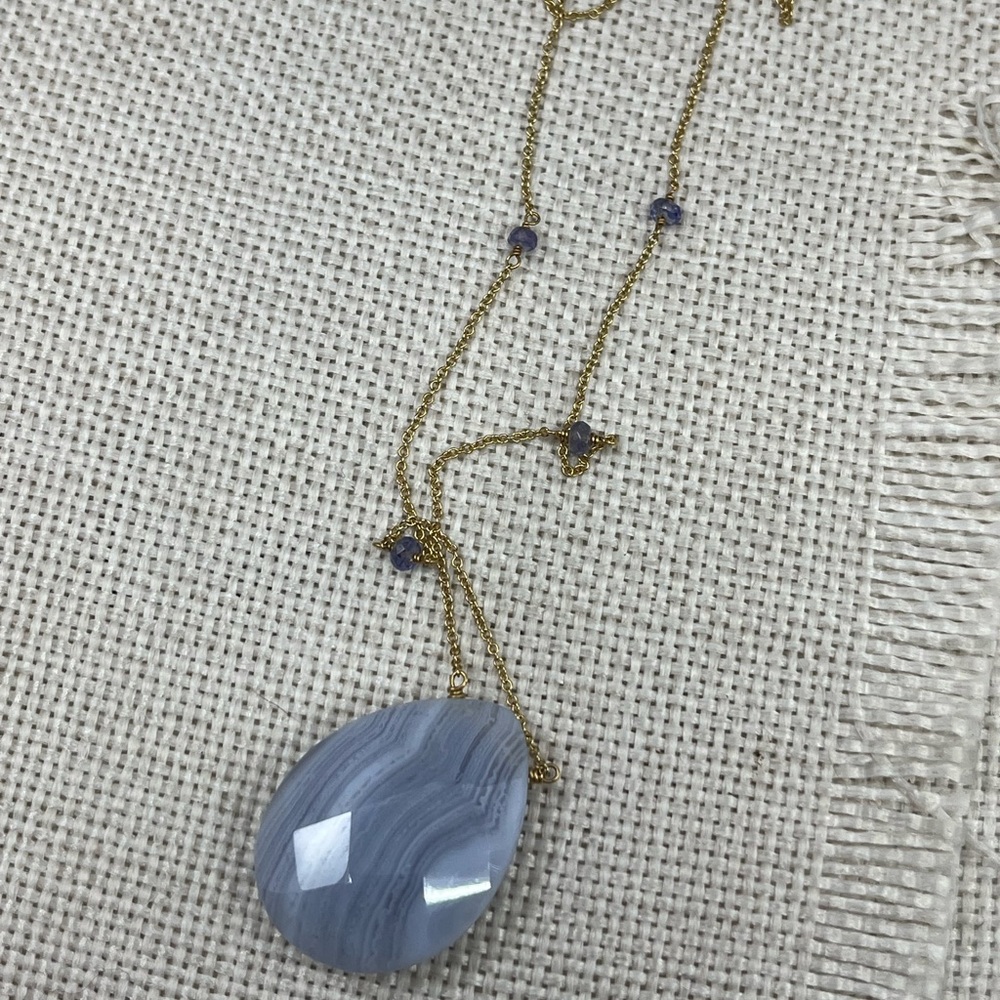Vintage IBB 14K Gold Blue Lace Agate Pendant Necklace with Amethyst Accents 16" - Picture 7 of 17